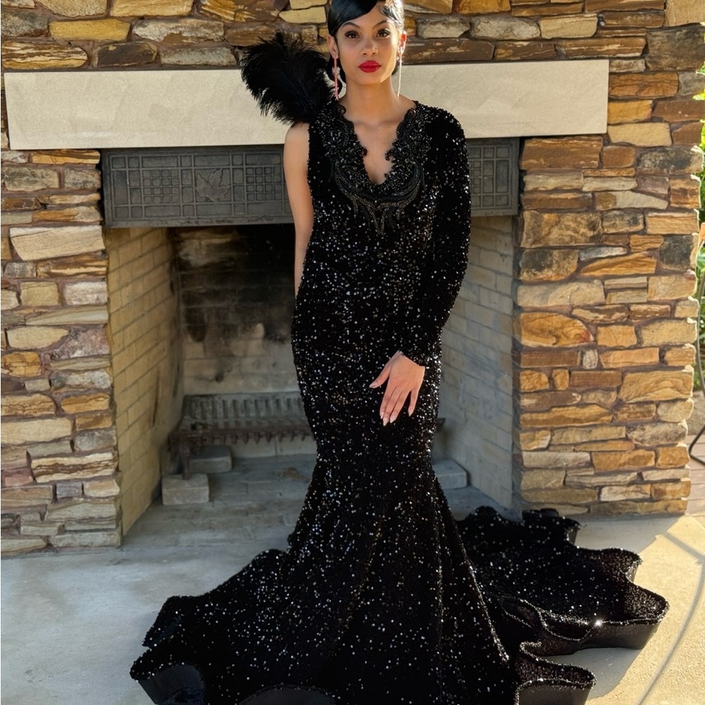 Elegant Black Sequin Gown with Feather Detail